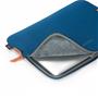 Etui za laptop Dicota Sleeve Skin URBAN 16 inches navy
